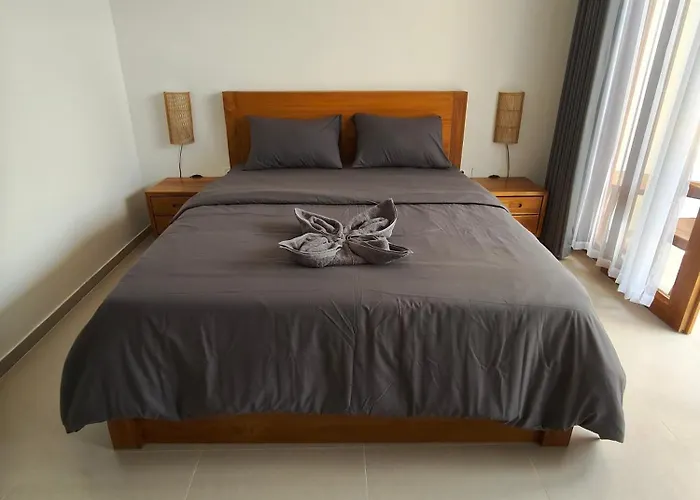 Hotel Ulu Purwa *